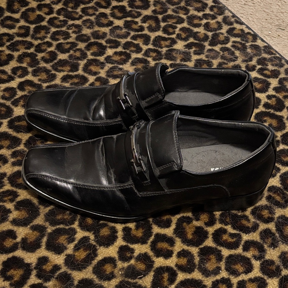 Apt. 9 Men's Sleek Black Slip-On Loafers